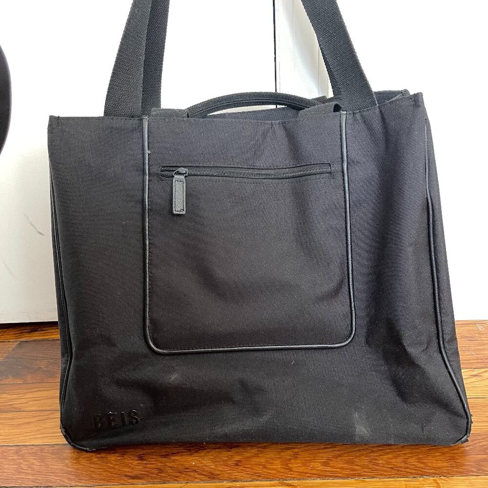The East To West Tote in Black BEIS